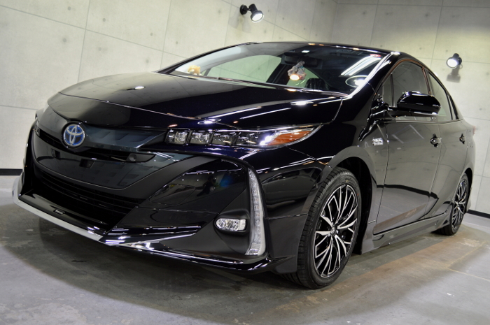 2019prius-09.jpg