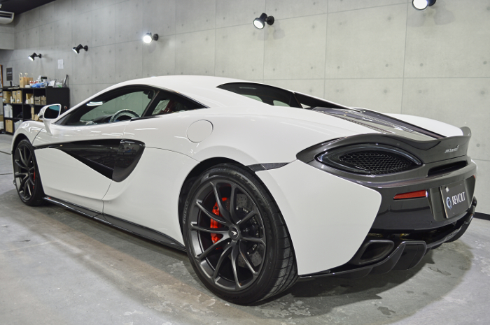 570s-07.jpg