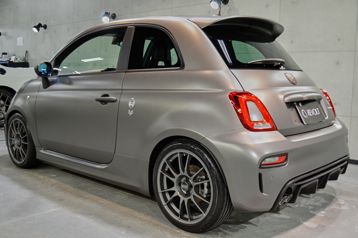 abarth3-08.jpg