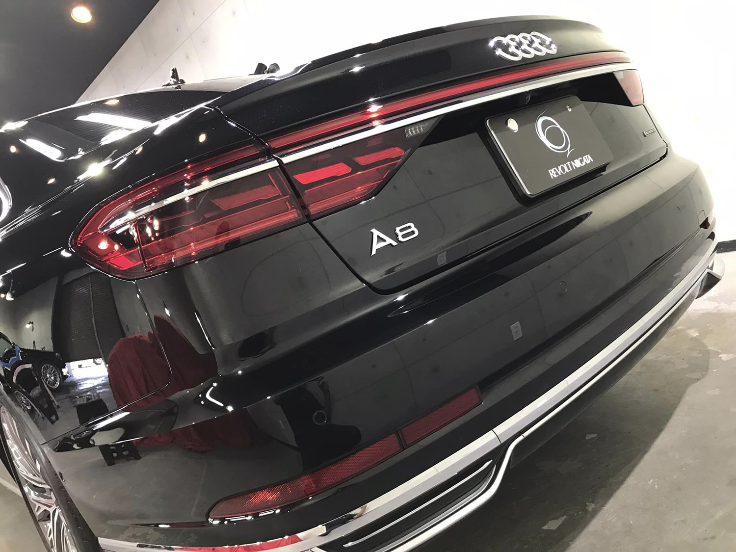 audia8-9.jpg