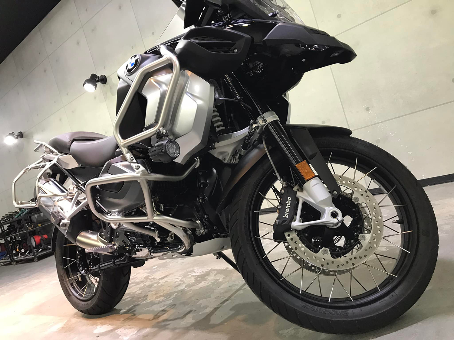 bmwr1250gs12.jpg