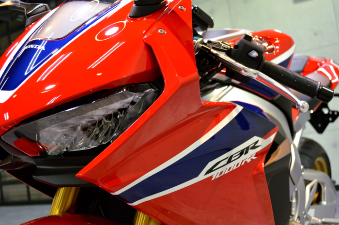 cbr1000rr-06.jpg