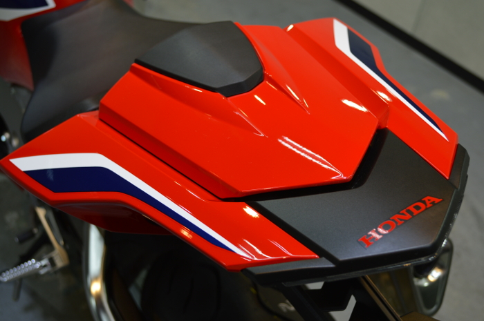 cbr1000rr-11.jpg