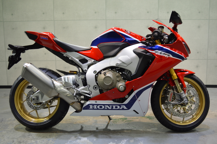 cbr1000rr-13.jpg