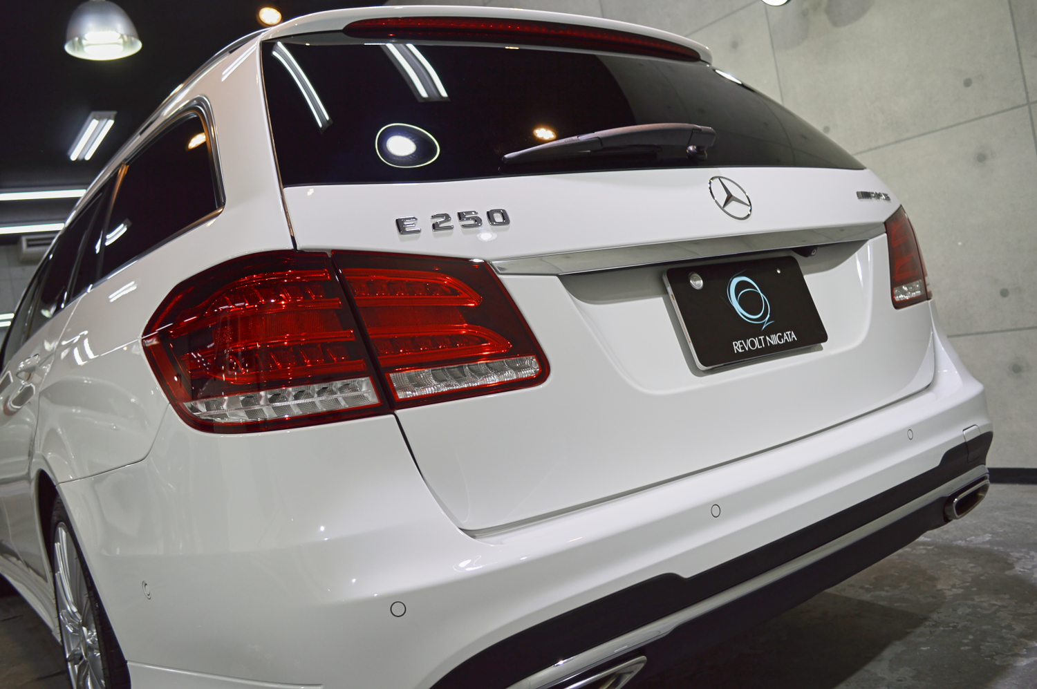 e250-09.jpg