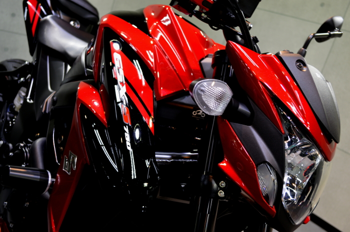 gsx-s750-01.jpg