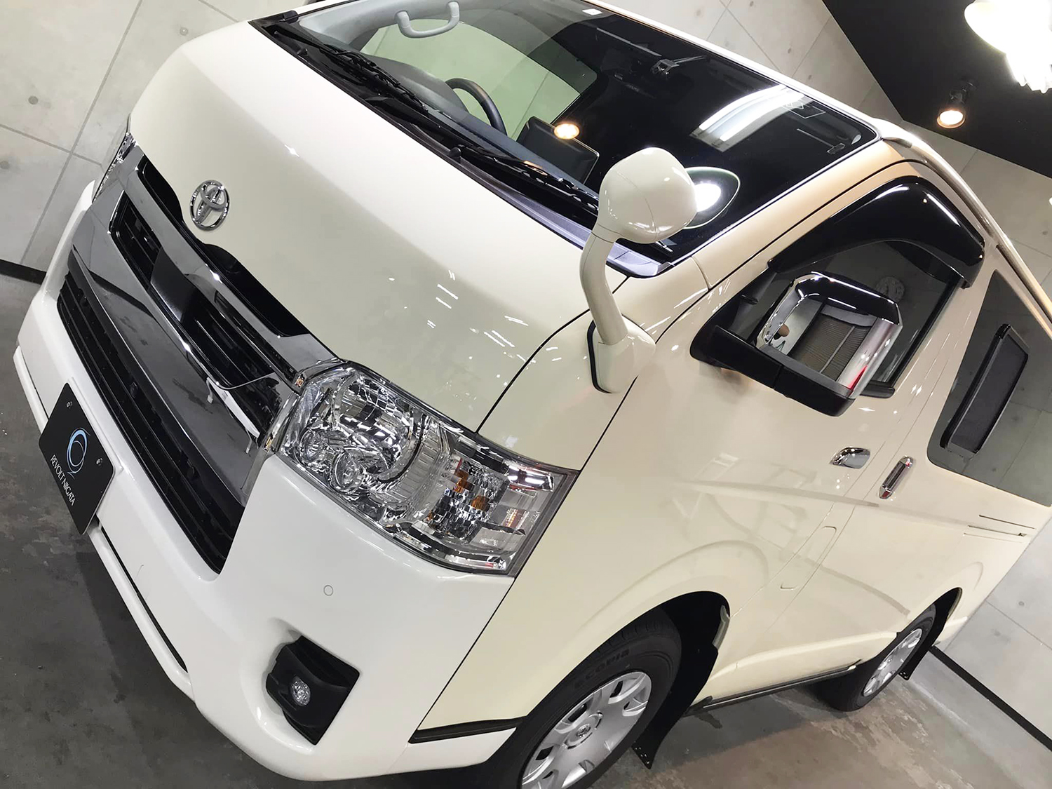 hiace-11.jpg