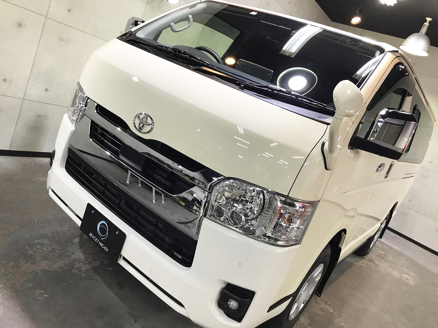 hiace-12.jpg