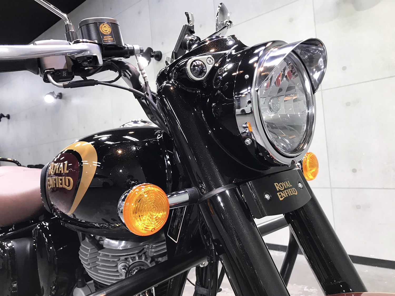 royalenfield_10.jpg