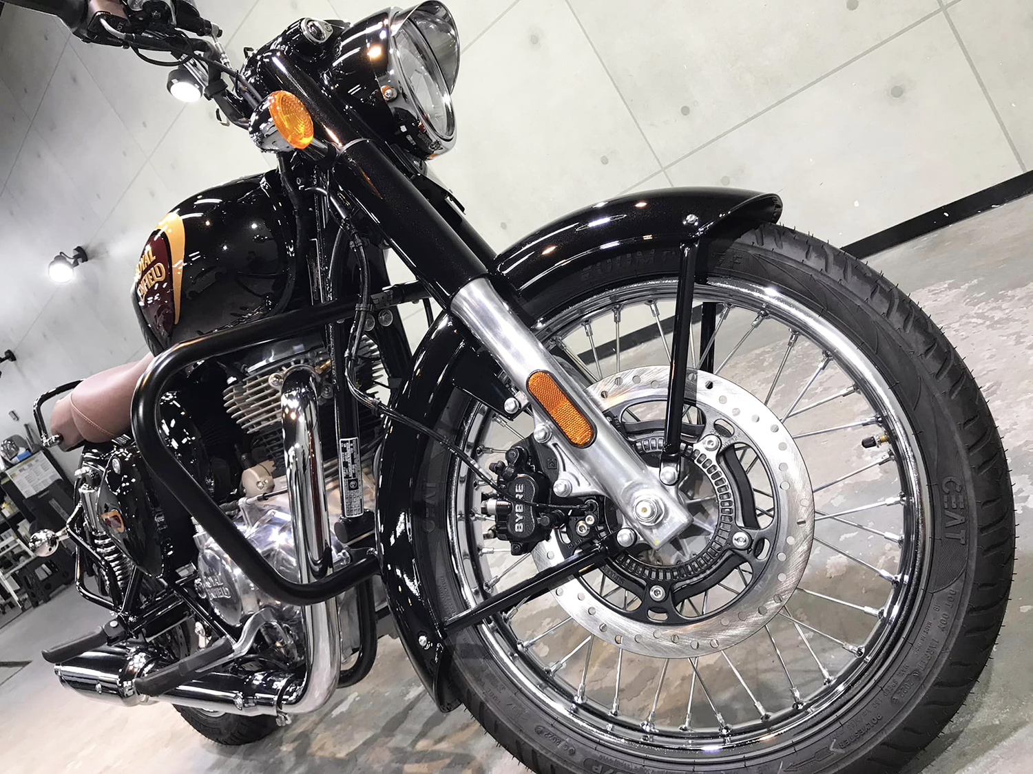 royalenfield_6.jpg