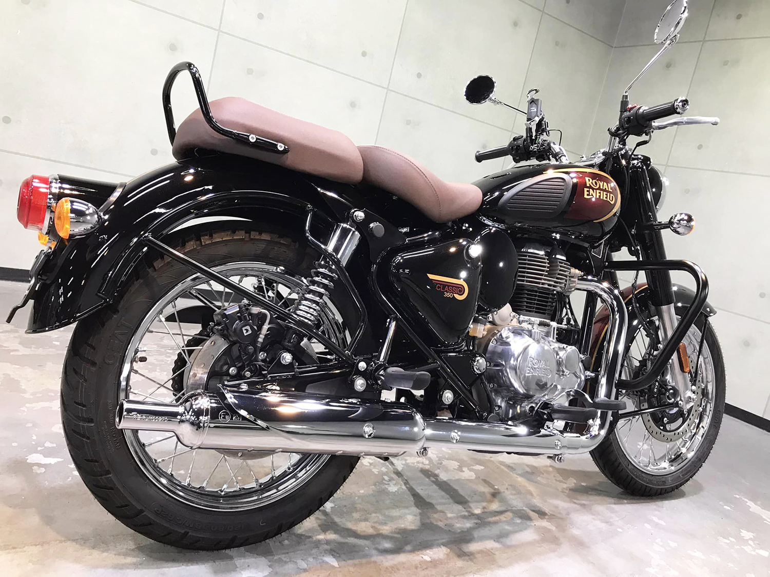 royalenfield_8.jpg