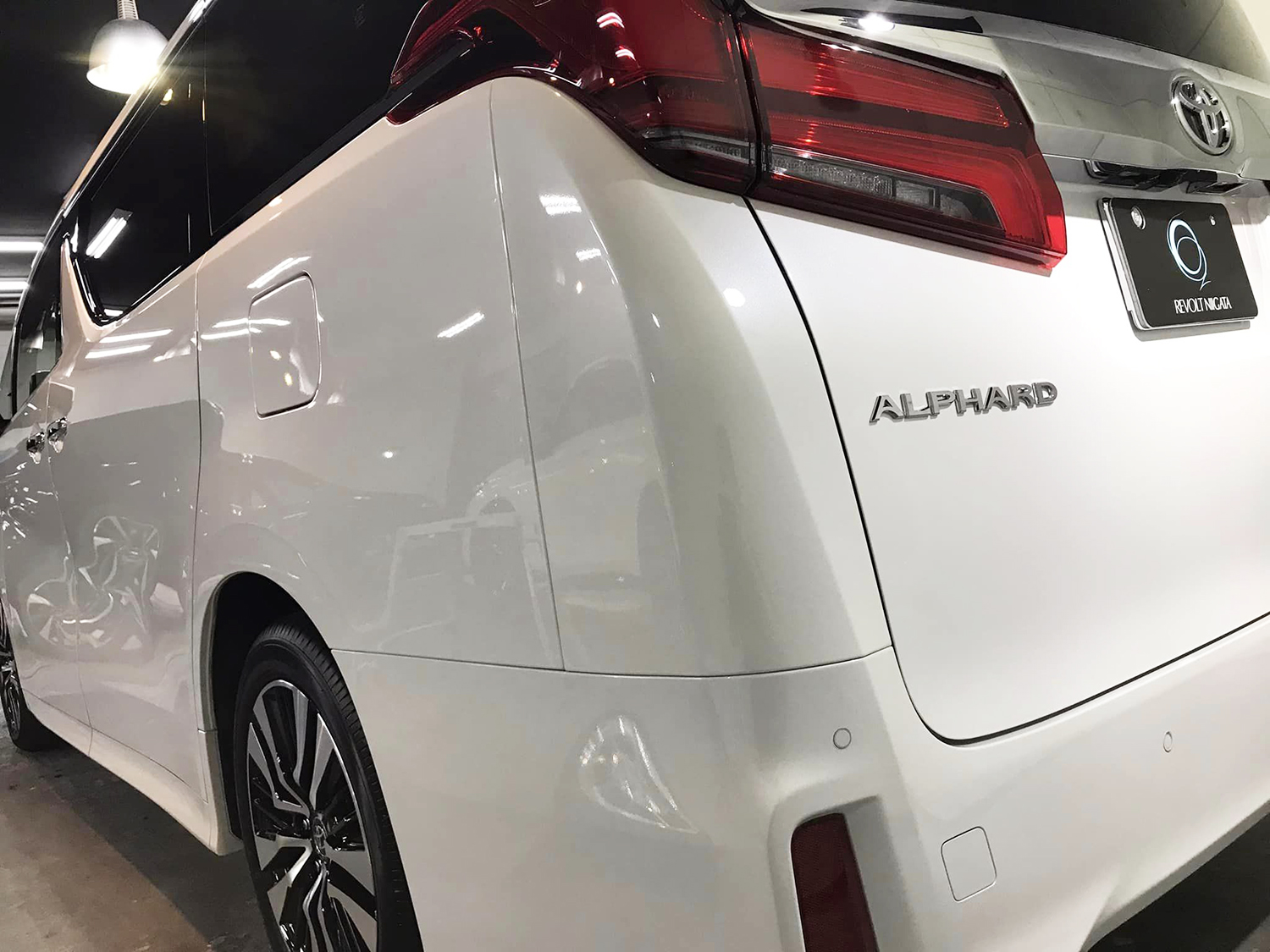 t-alphard-12.jpg